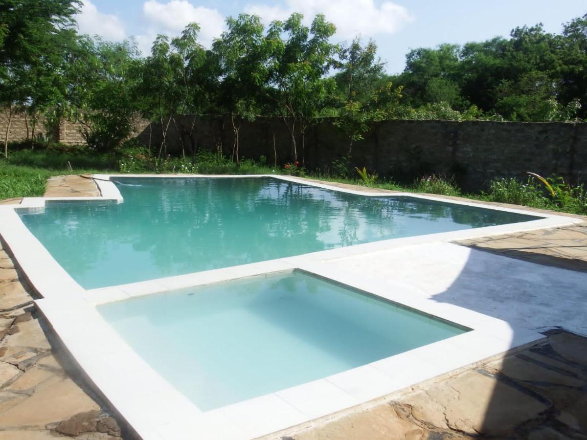 Fred Hunter Villa Tiwi Exterior photo