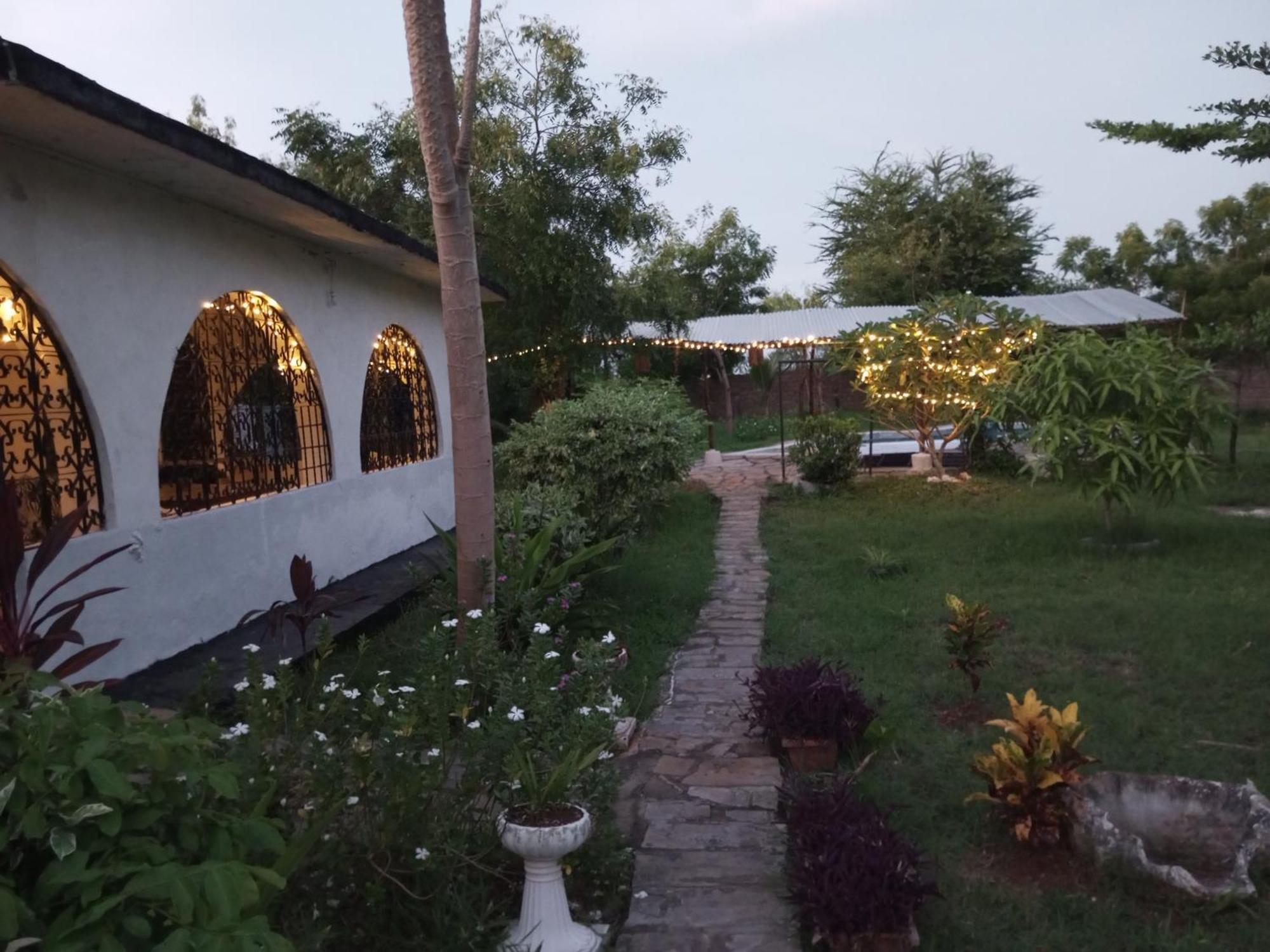 Fred Hunter Villa Tiwi Exterior photo