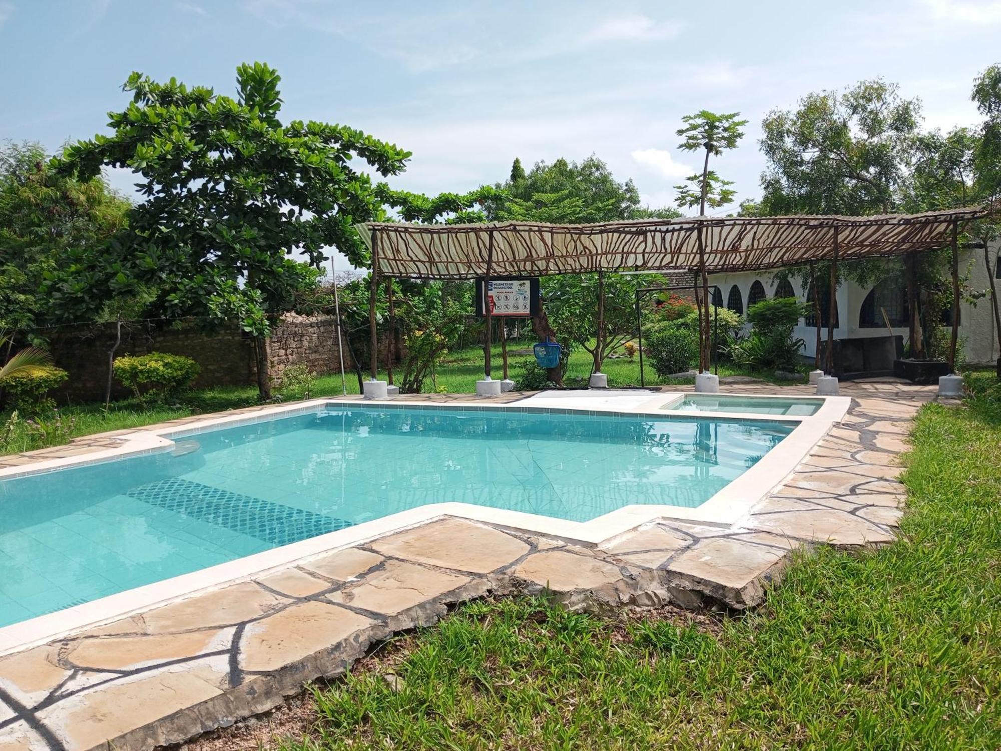 Fred Hunter Villa Tiwi Exterior photo